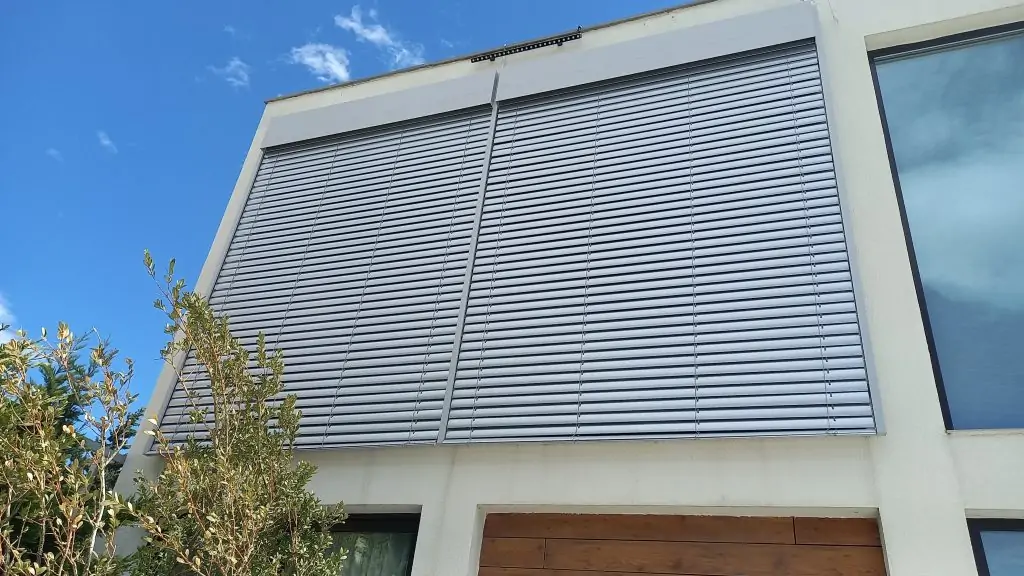 Modern Aluminum Blinds - a Look from the Outside