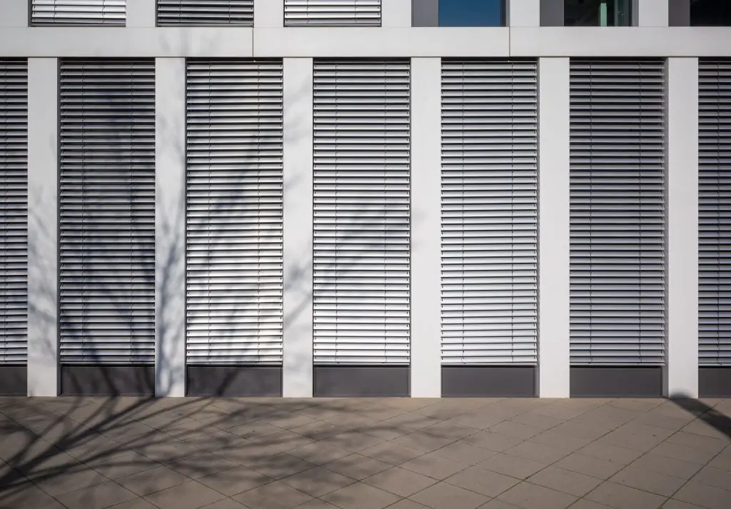 Modern Outdoor Aluminium Blinds